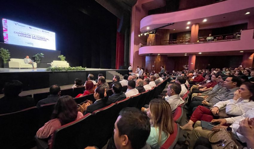 Ciclo de conferencias: «Combatir la Pobreza. Lograr Bienestar”, inaugurado por la doctora Silvia Casas González.